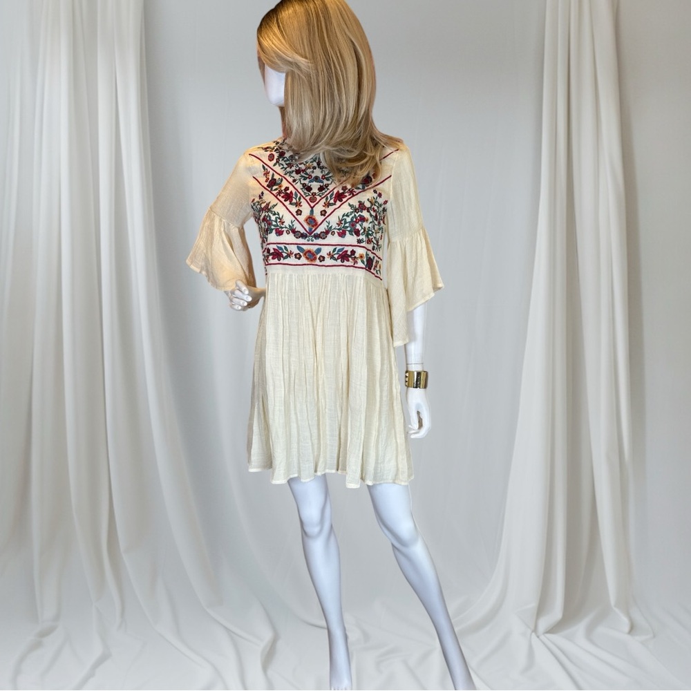 Umgee Cream Embroidered Midi Dress